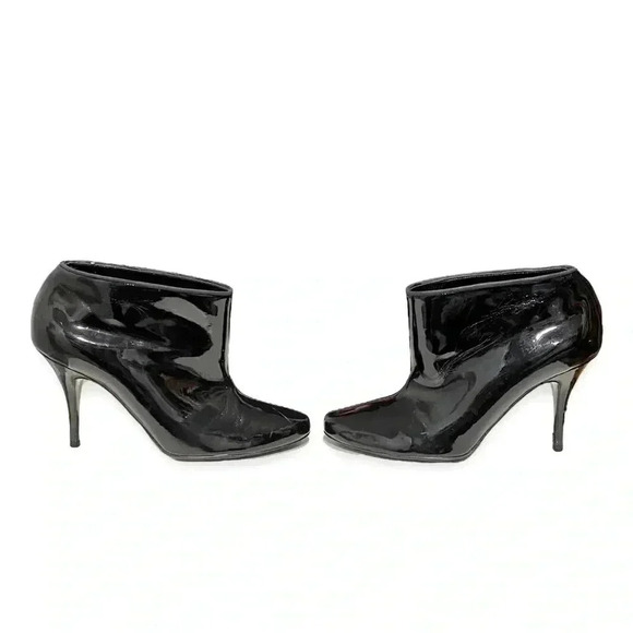 Stella McCartney Black Patent Leather Chic Stiletto Ankle Booties Size 36.5 - Picture 1 of 10